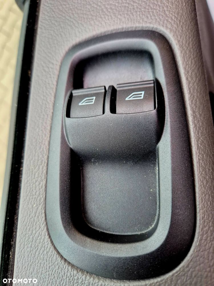 Ford Transit - 21