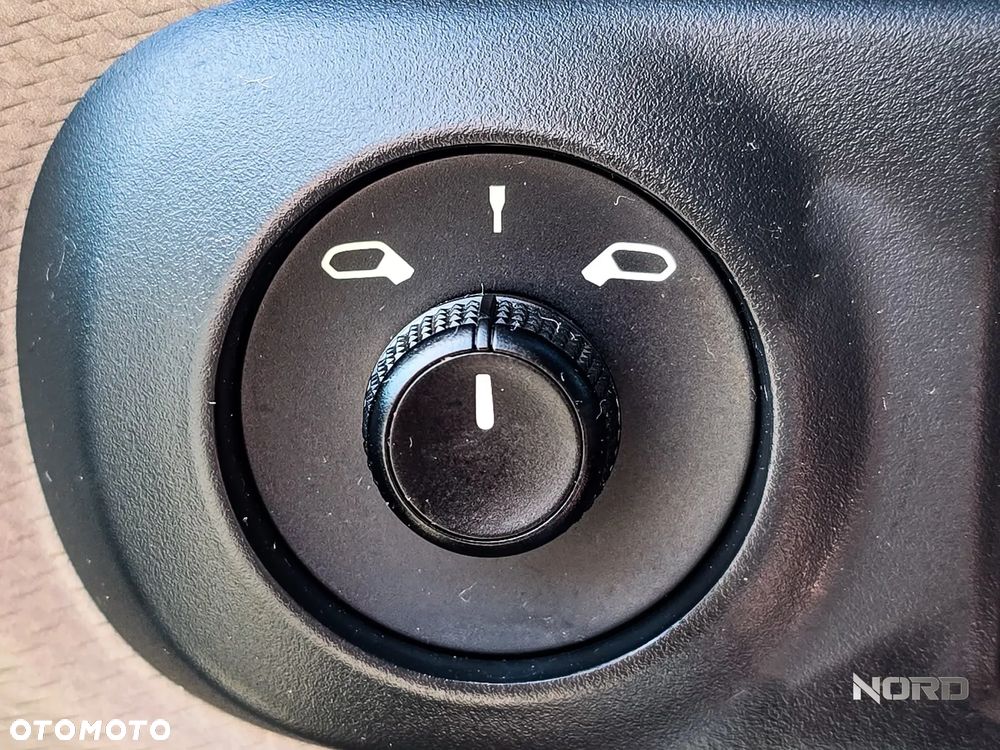 Citroën C4 Cactus Pure Tech 110 Stop&Start Rip Curl - 19