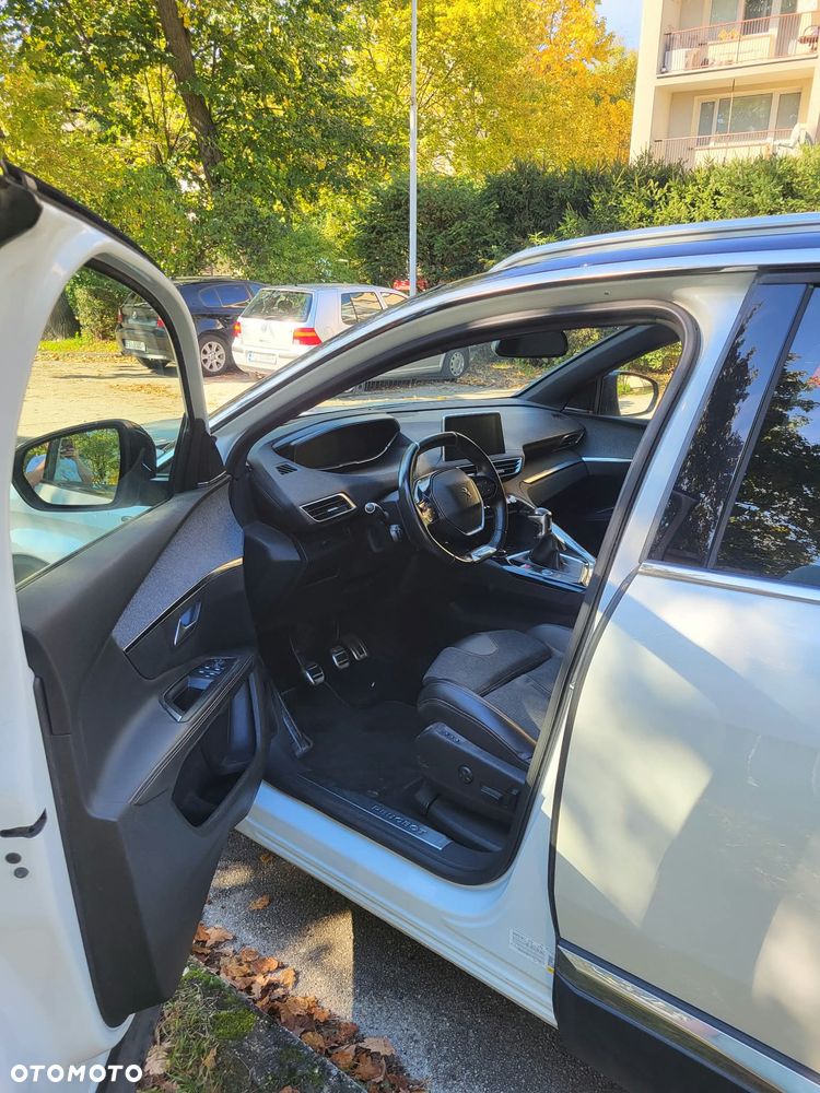 Peugeot 5008 - 9
