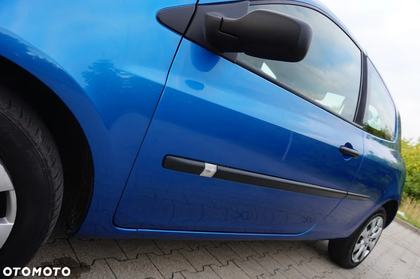 Renault Clio - 9