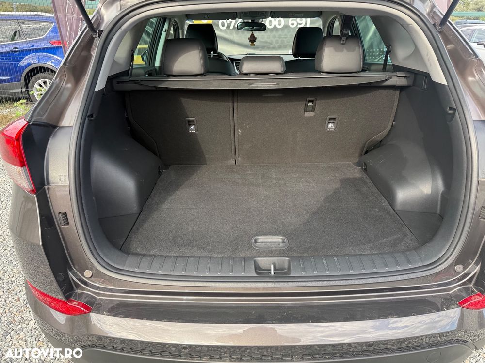 Hyundai Tucson blue 1.6 GDi 2WD Advantage - 16