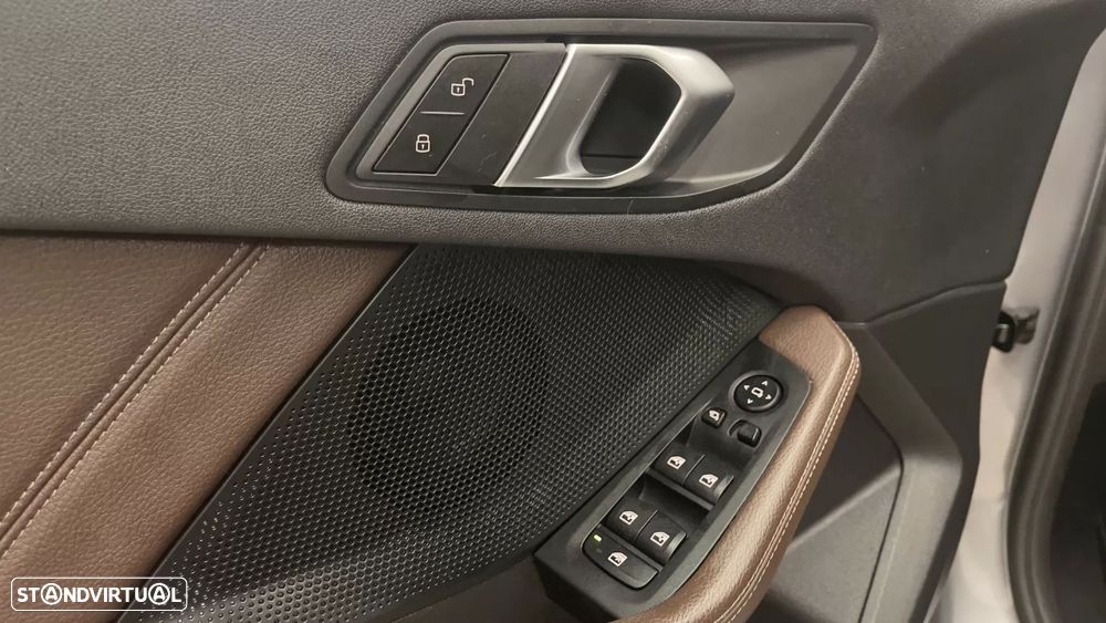 BMW 116 d Aut. Sport Line - 52