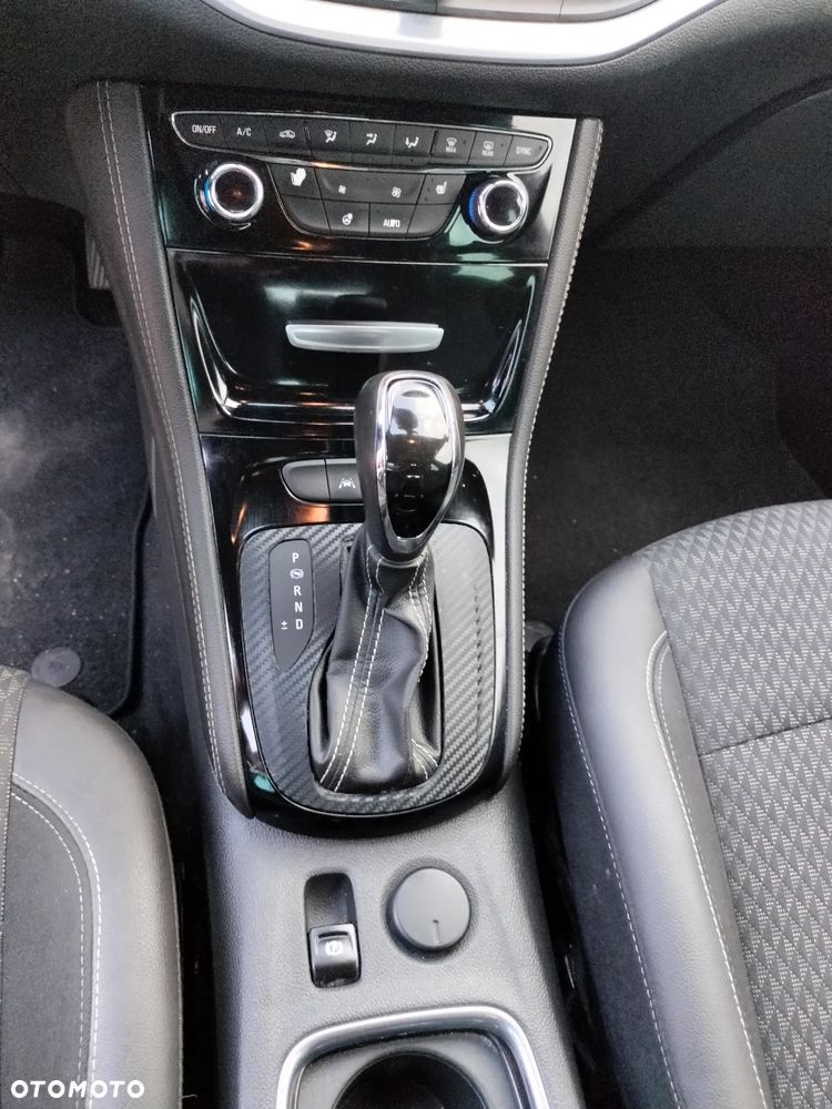 Opel Astra 1.6 D Start/Stop Automatik Sports Tourer Business - 16