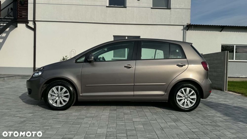 Volkswagen Golf Plus - 11