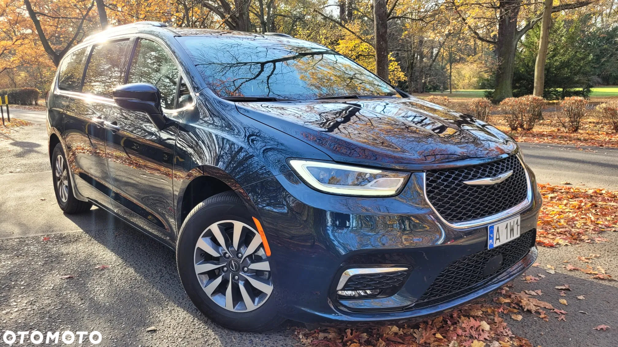 Chrysler Pacifica - 2