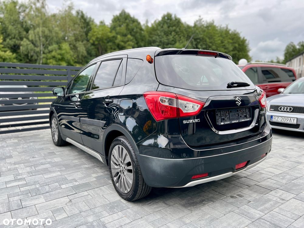 Suzuki SX4 1.6 Premium - 4
