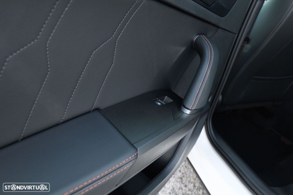 Cupra Formentor VZ 1.4 e-Hybrid DSG Priority - 22