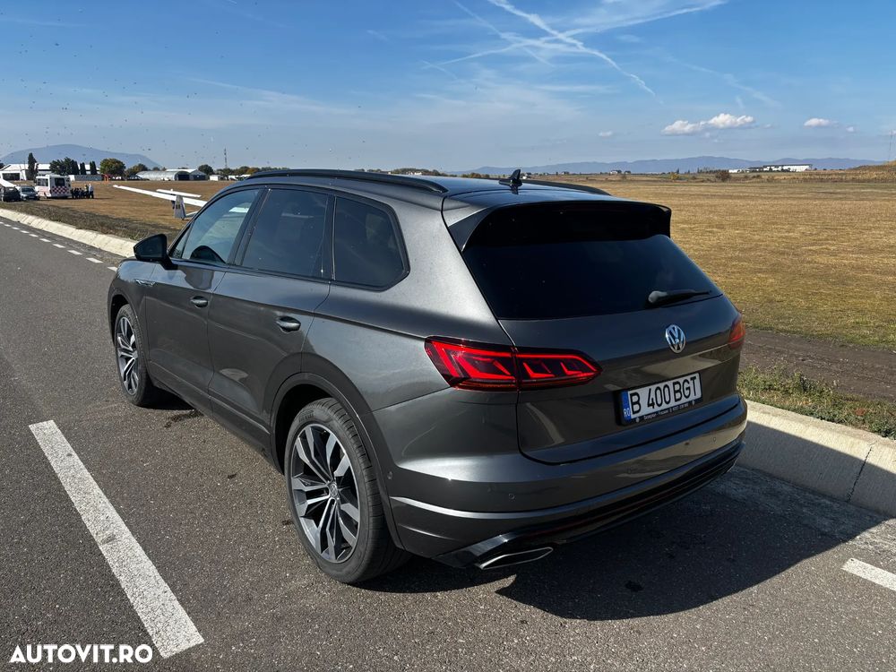 Volkswagen Touareg 3.0 V6 TDI 4Motion DPF Automatik R-Line - 3