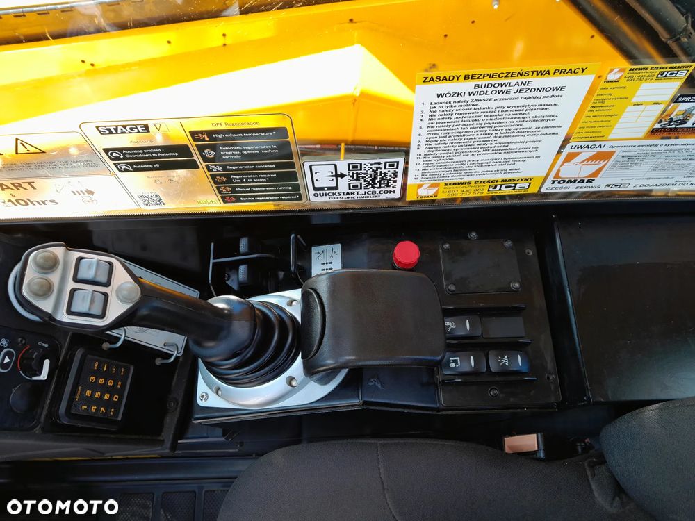 JCB 540-200 2023r - 25