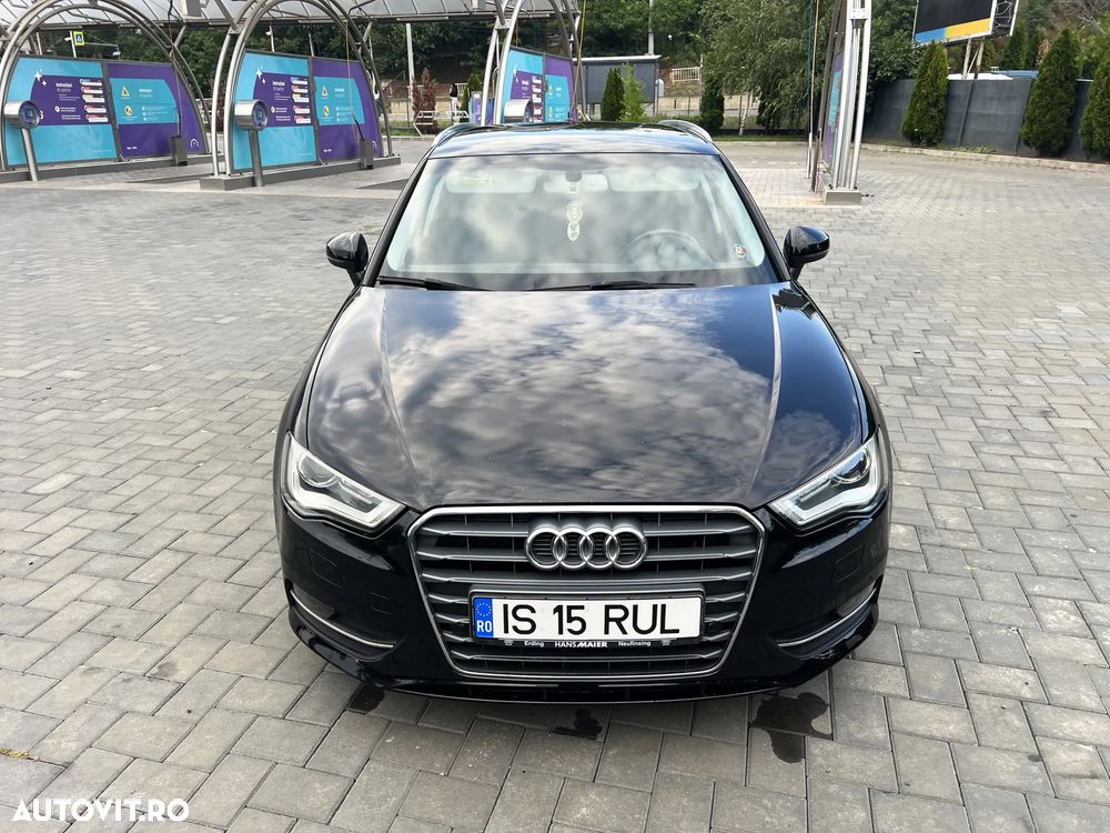 Audi A3 2.0 TDI Stronic Attraction - 10