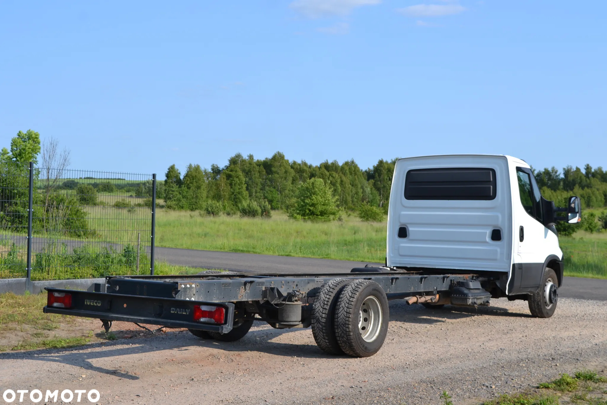 Iveco Daily 72-180 70-180 Rama do zabudowy Rozstaw osi 5100 Hi-Matic Poduszki - 3