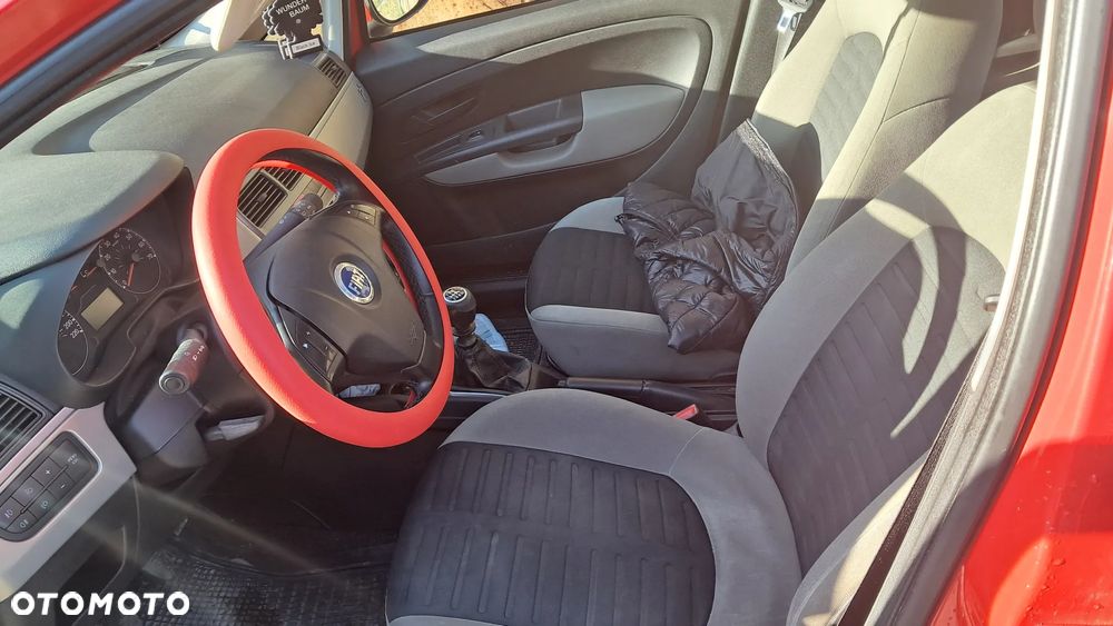 Fiat Punto - 11