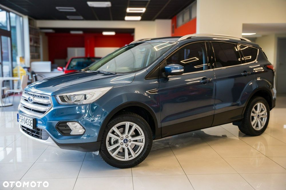 Ford Kuga - 1