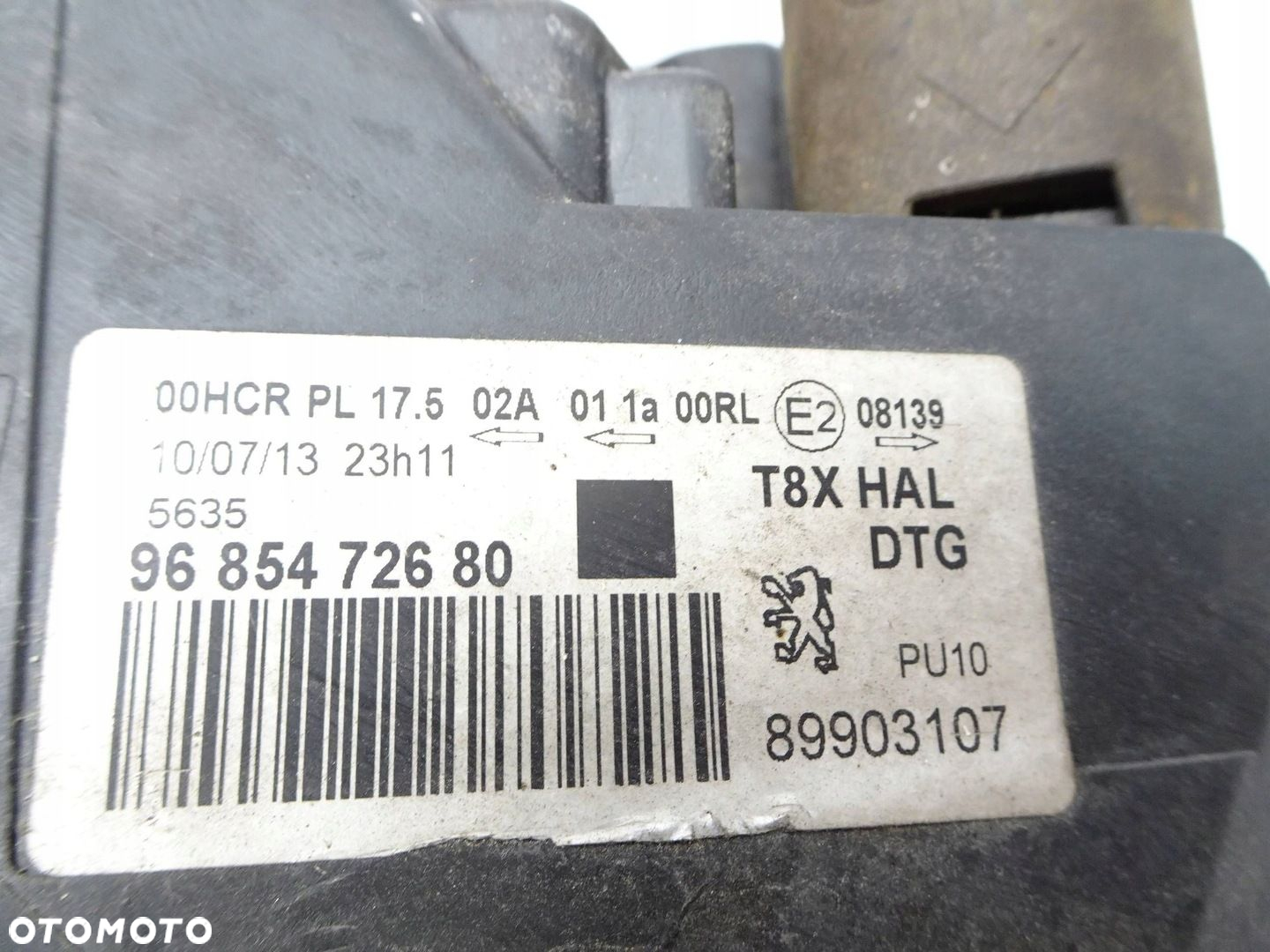 Lampa PRAWY przód Peugeot 3008 09-14r. ANGLIK - 8