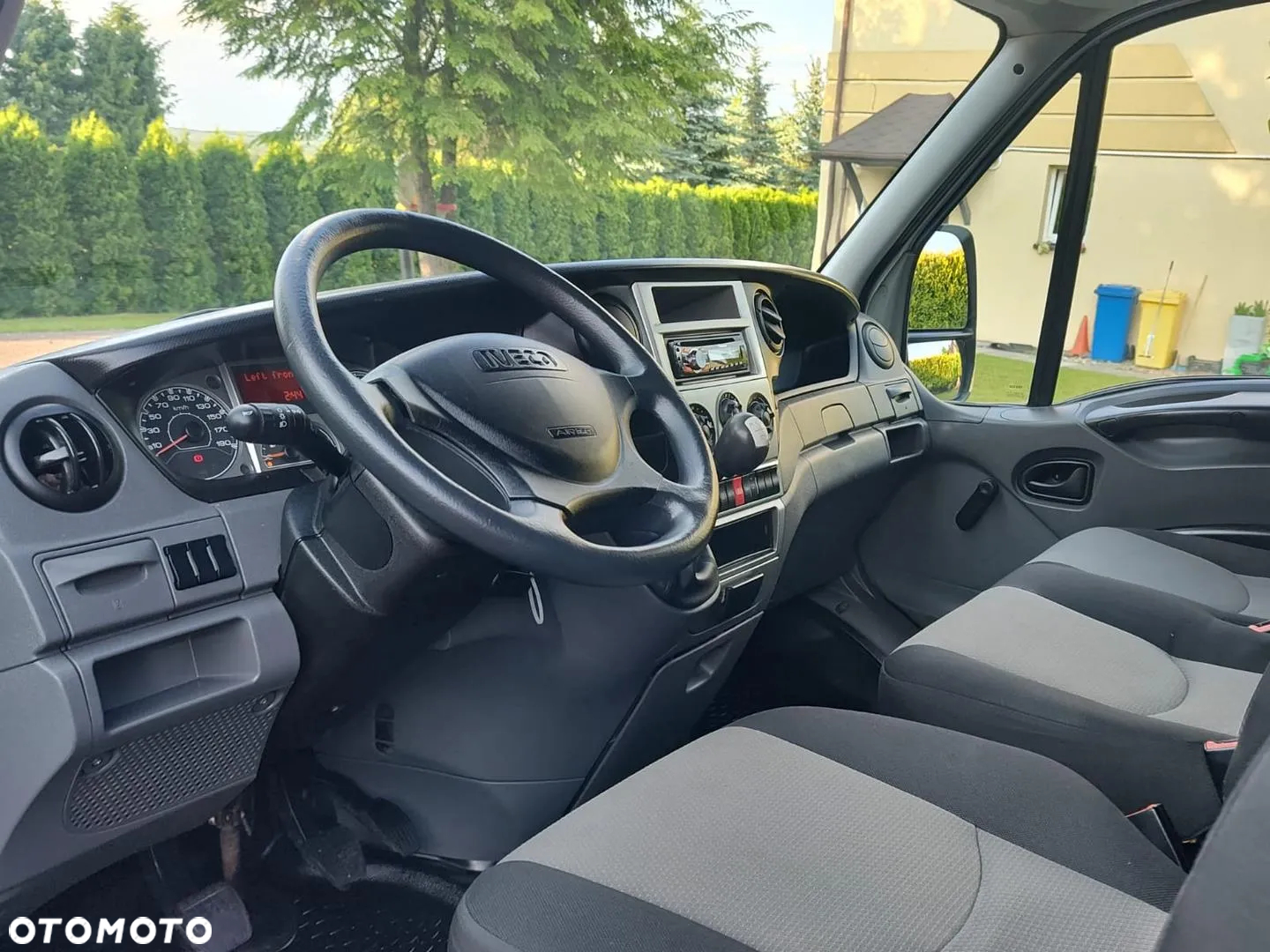 Iveco 35C13 - 23