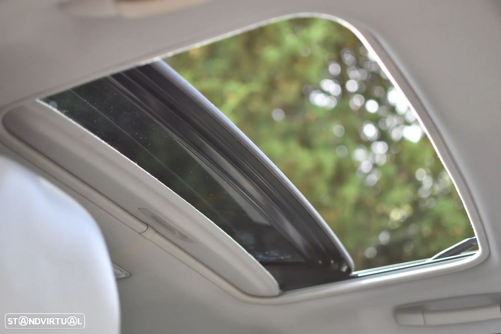 Lexus CT 200h 4E P.Executive+Tecto de Abrir - 24