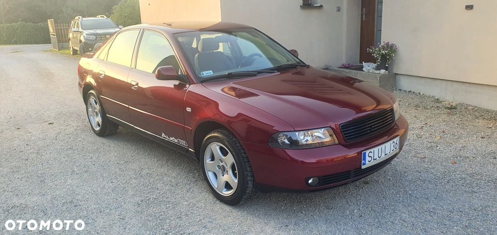 Audi A4 Limousine - 1