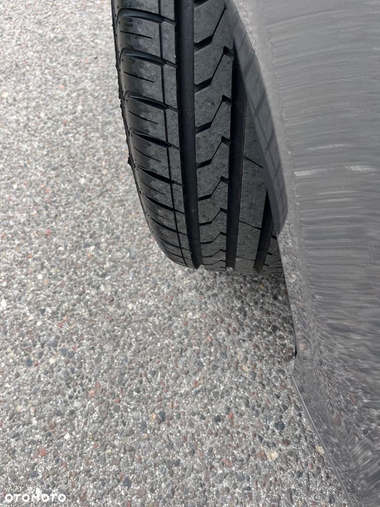 BMW Seria 5 - 13