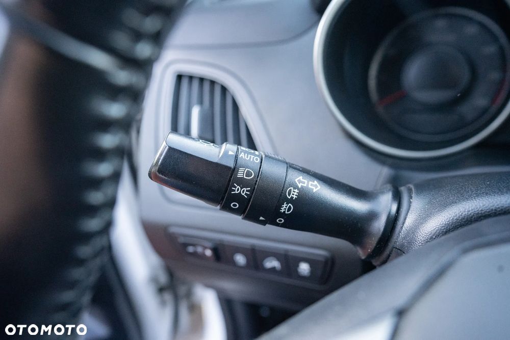 Hyundai ix35 1.6 2WD blue Style - 19