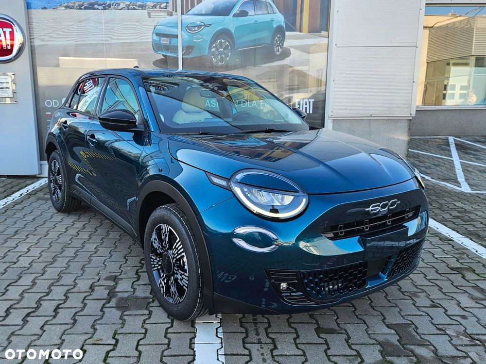 Fiat 600 1.2 Turbo Icon eDCT - 2