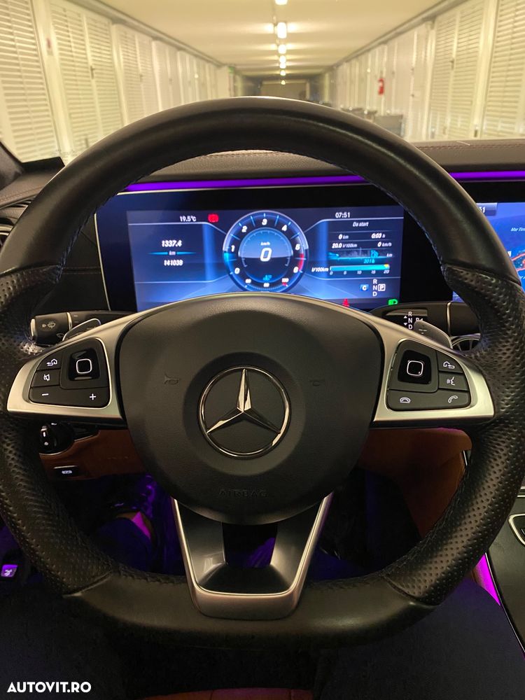 Mercedes-Benz E 220 d 4MATIC - 11