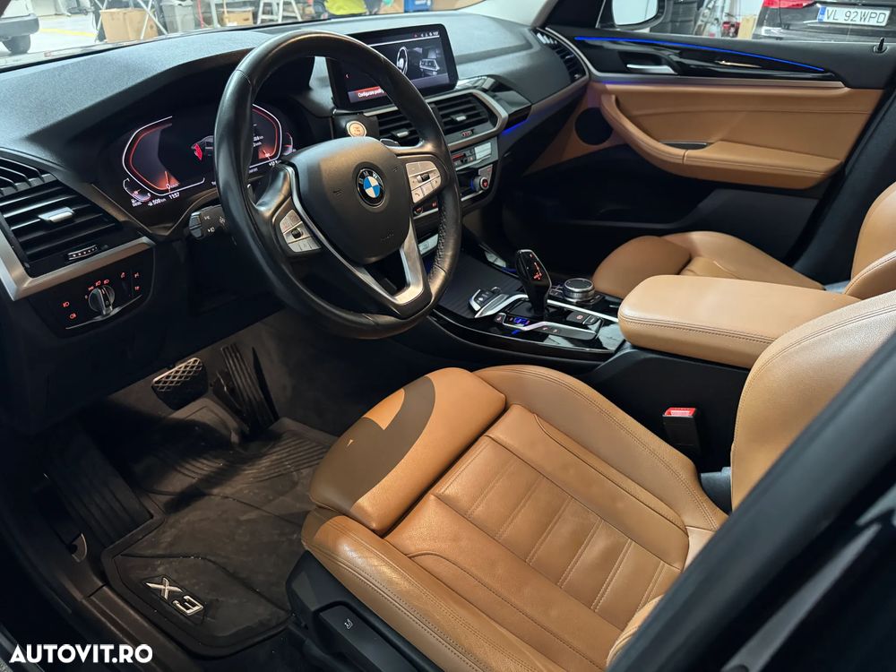 BMW X3 xDrive20d AT Luxury Line - 11