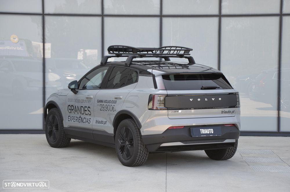 Volvo EX30 Cross Country 69 kWh Twin Motor Ultra - 3