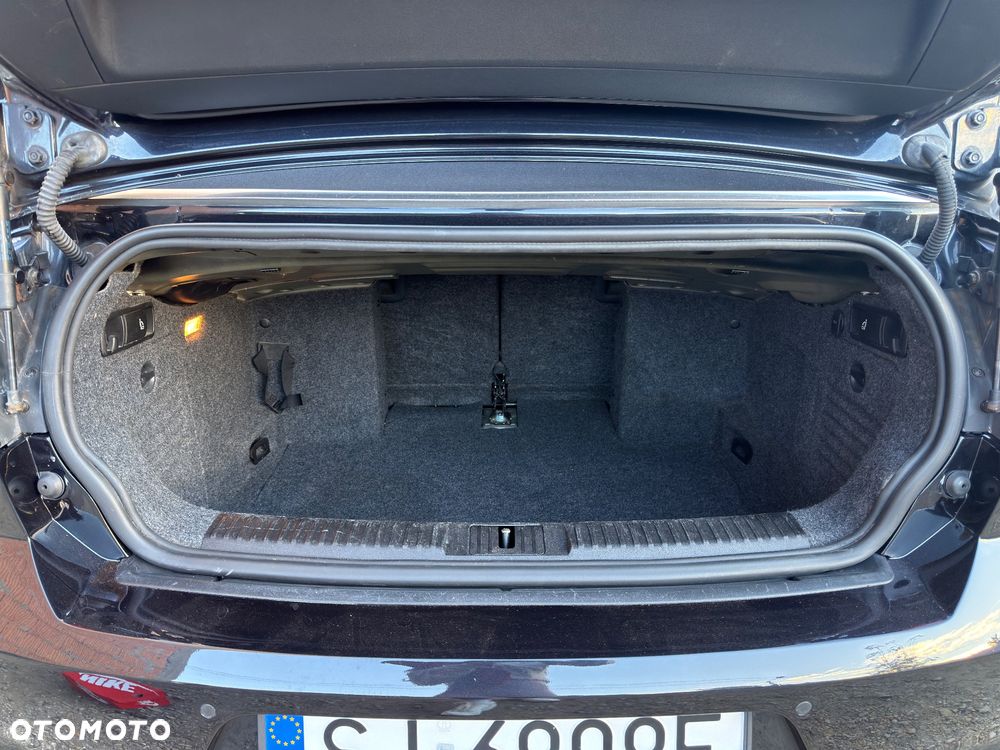 Volkswagen Golf - 24