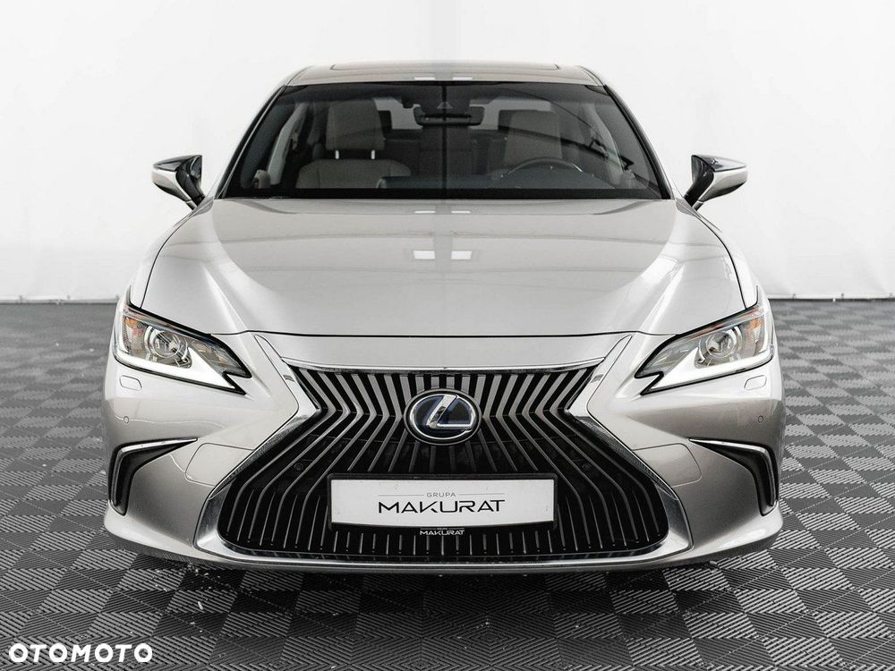 Lexus ES - 8