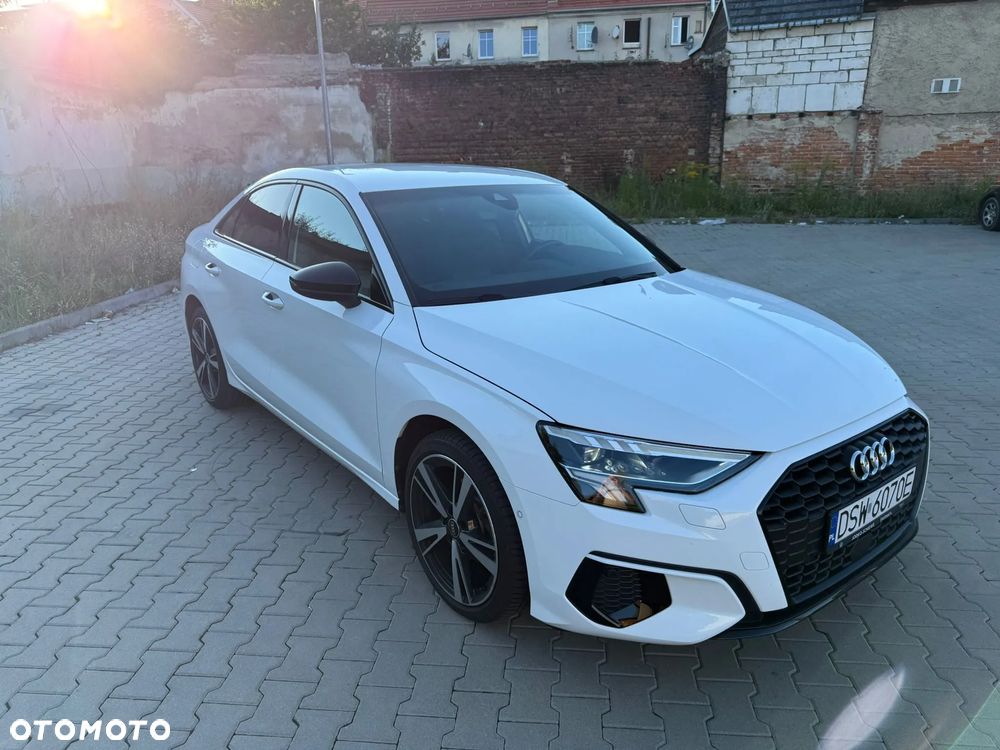 Audi A3 Limousine 35 TFSI mHEV Advanced S tronic - 2