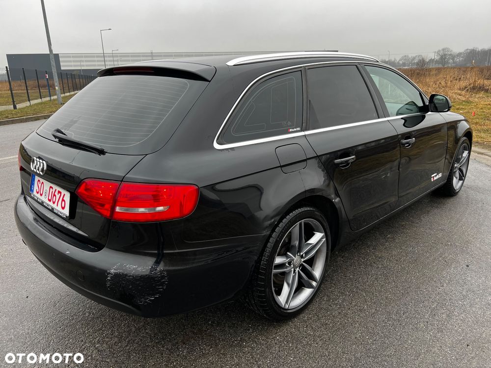 Audi A4 Avant - 8