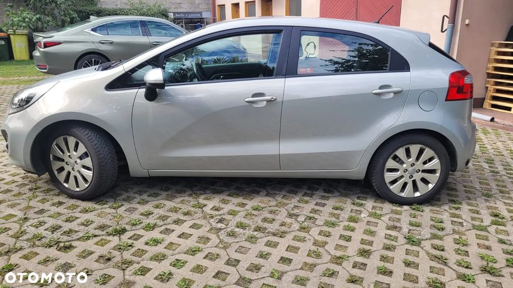 Kia Rio 1.4 XL - 4