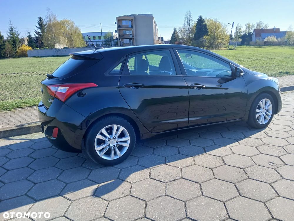 Hyundai i30 1.6 GDI Premium - 3
