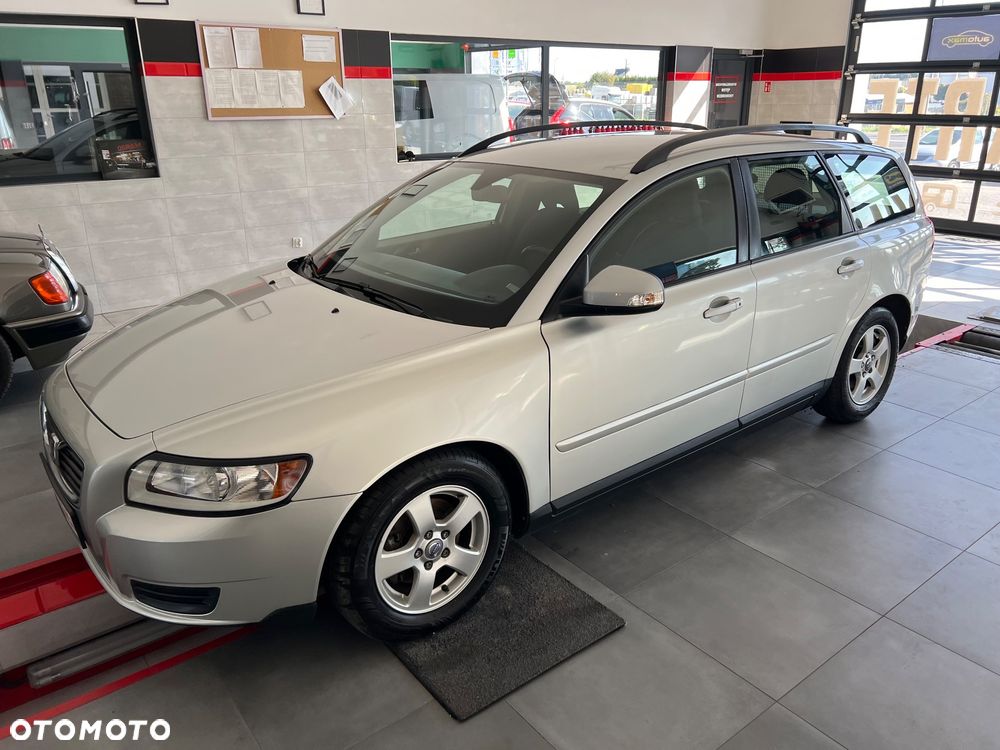 Volvo V50 1.6D DRIVe Kinetic Start-Stop - 4