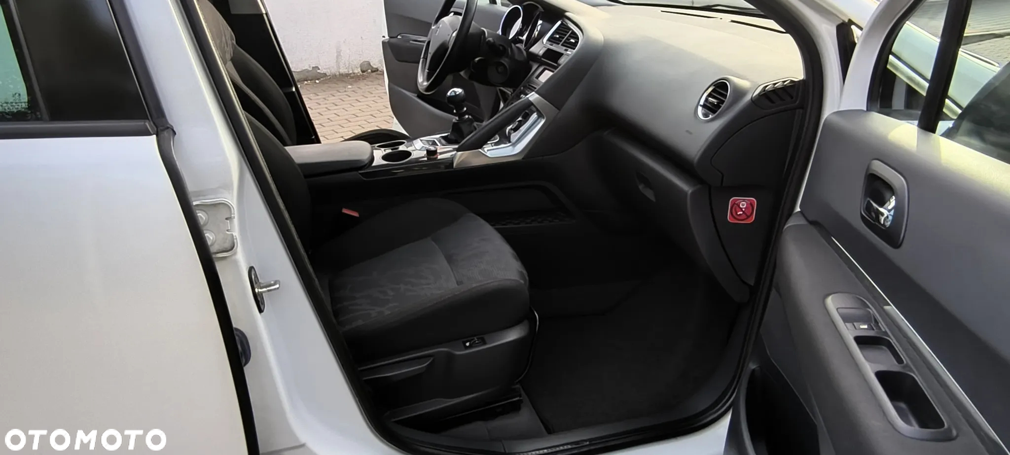 Peugeot 3008 HDi FAP 150 Platinum - 31