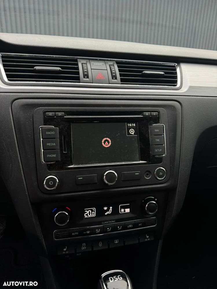 Skoda RAPID 1.4 TSI DSG Active - 11