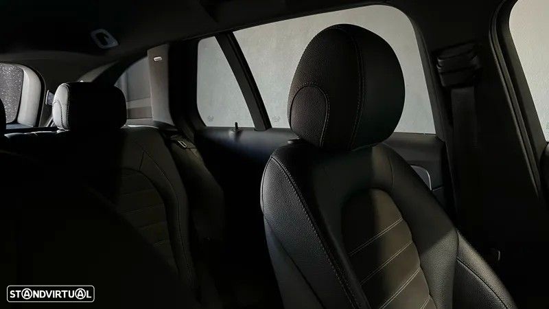 Mercedes-Benz C 300 de AMG Line - 25