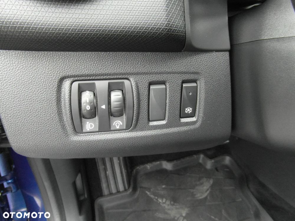 Renault Clio ENERGY TCe 120 INTENS - 29