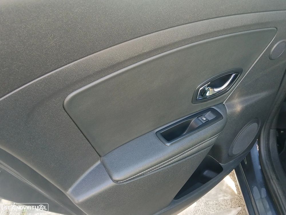 Renault Mégane Sport Tourer 1.5 dCi Bose Edtion CO2 Champion - 24