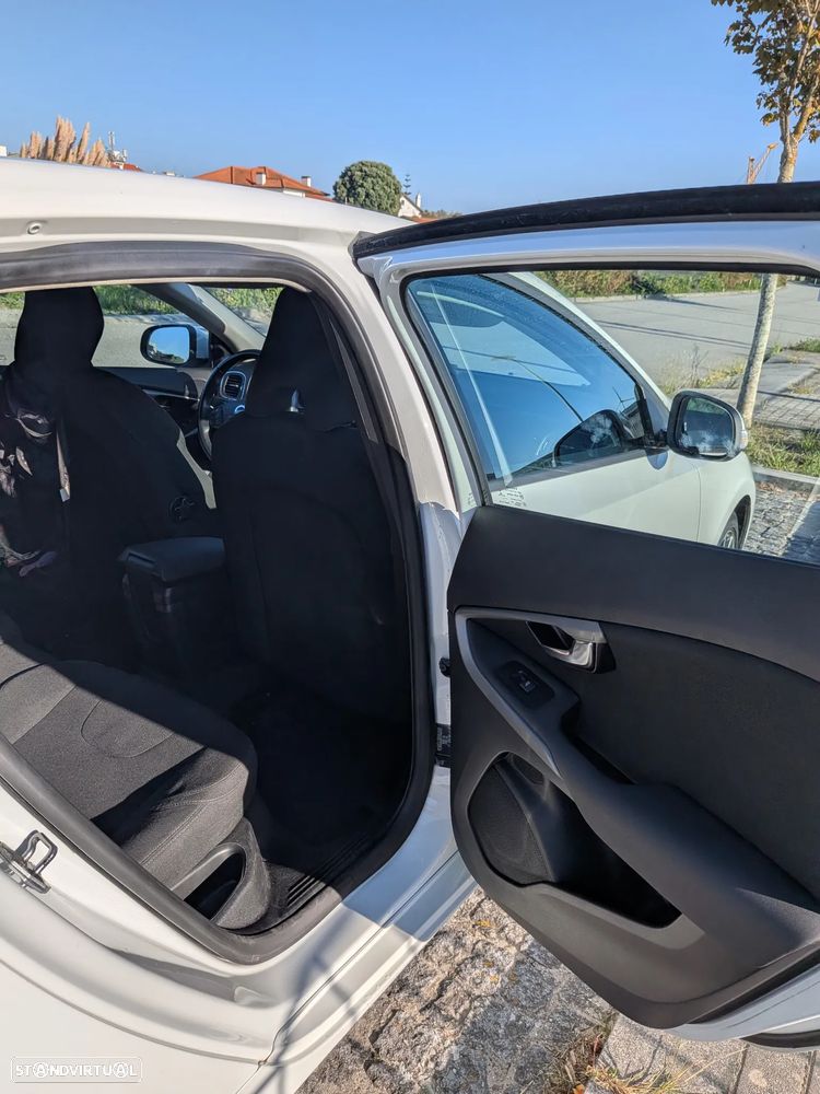 Volvo V40 1.6 D2 Eco Kinetic - 10