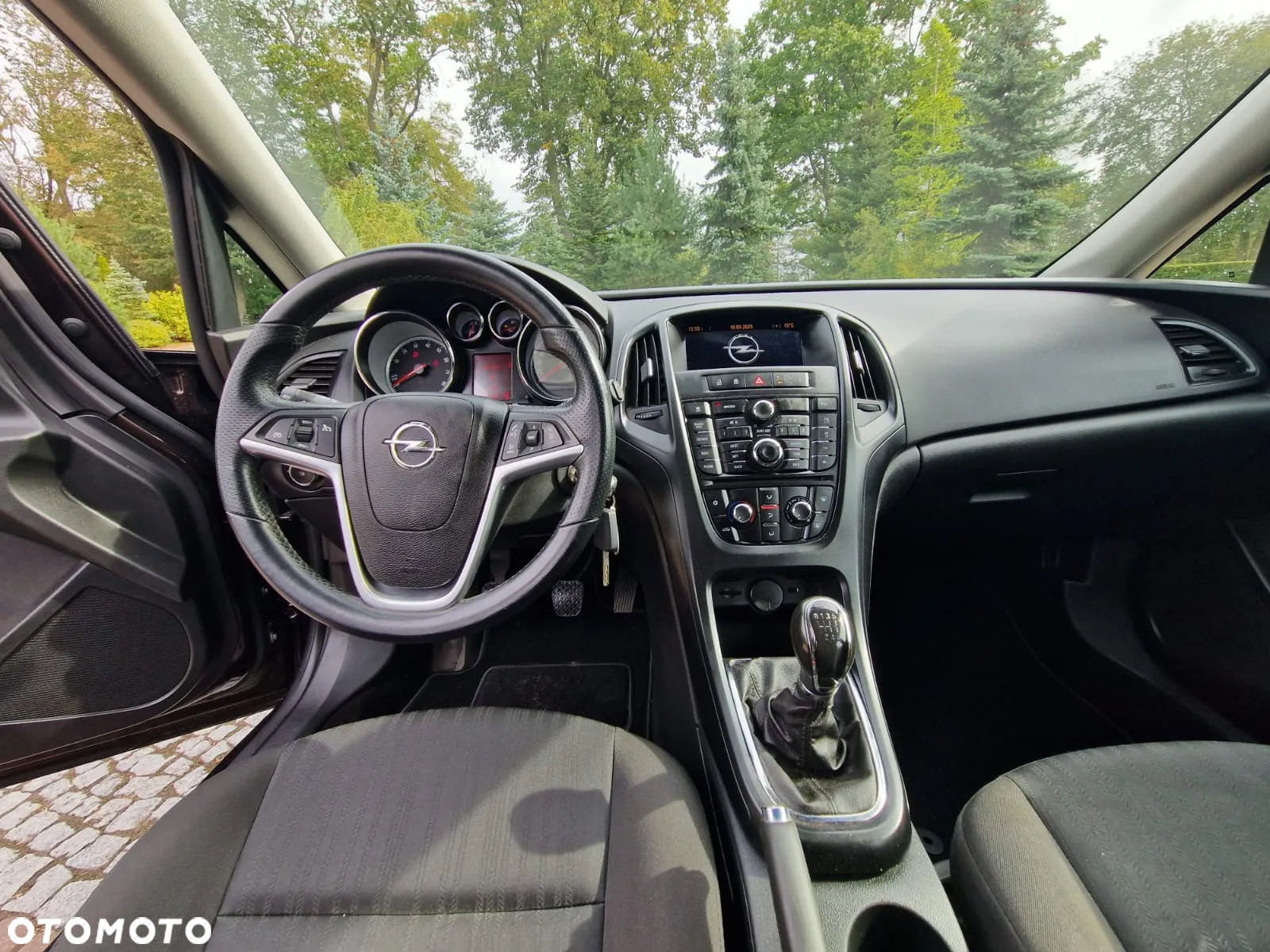 Opel Astra ver-gtc-1-4-turbo - 21