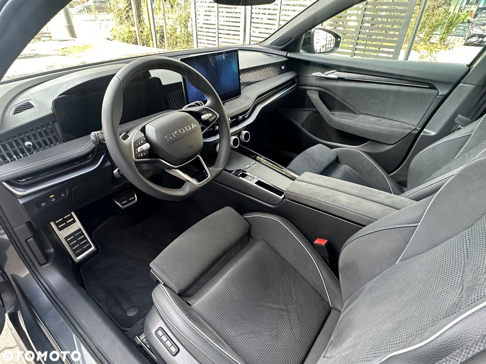 Skoda Superb 2.0 TSI Sportline DSG - 9
