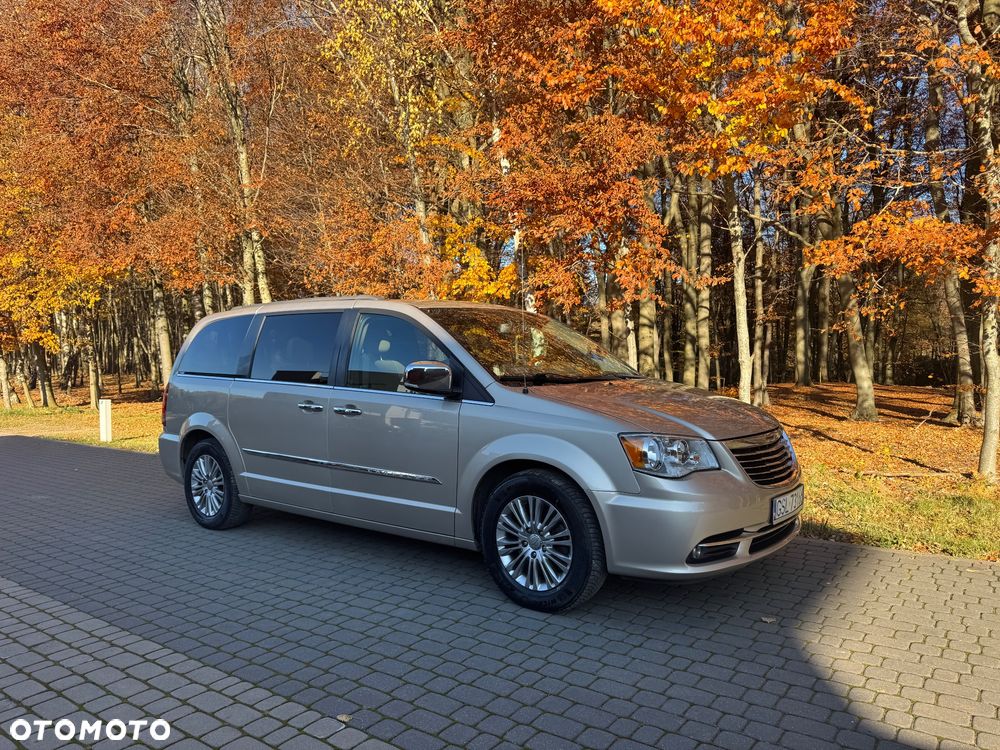 Chrysler Town & Country 3.6 Touring - 7