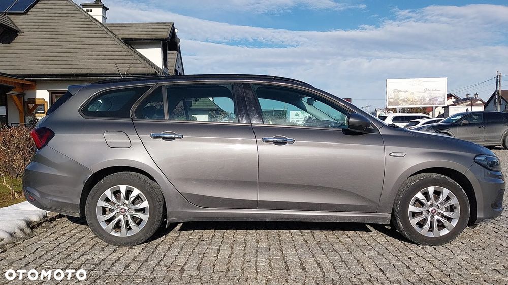 Fiat Tipo 1.4 T-Jet Lounge - 4