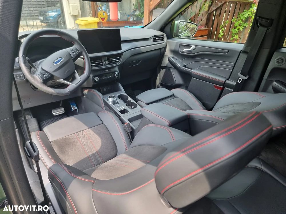 Ford Kuga 2.5 Duratec FWD PHEV ST-Line X - 16