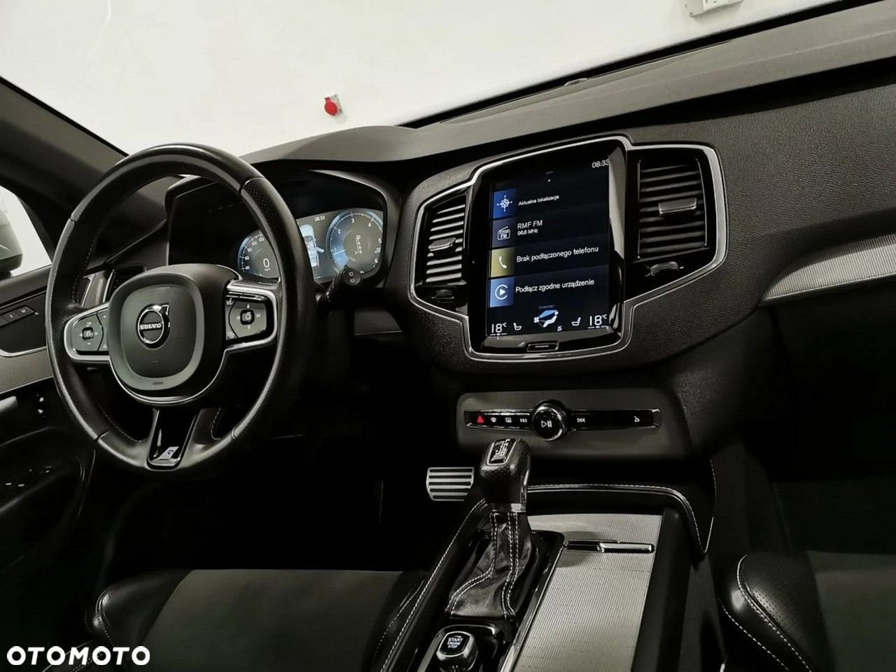 Volvo XC 90 D5 AWD R-Design - 3