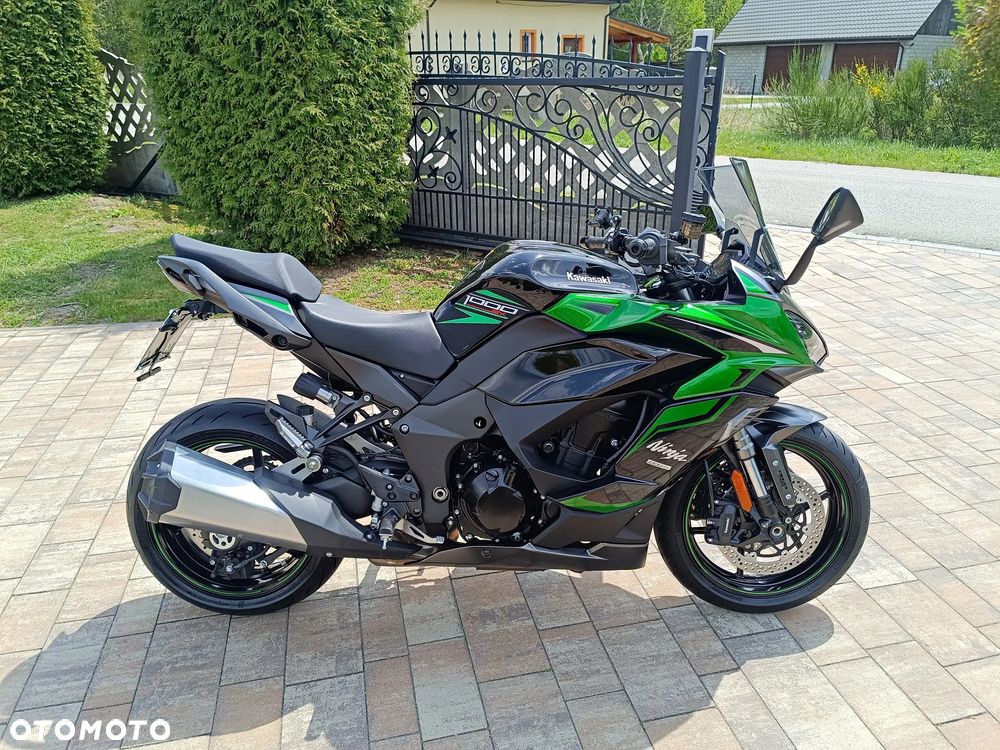 Kawasaki Ninja 1000 SX - 11