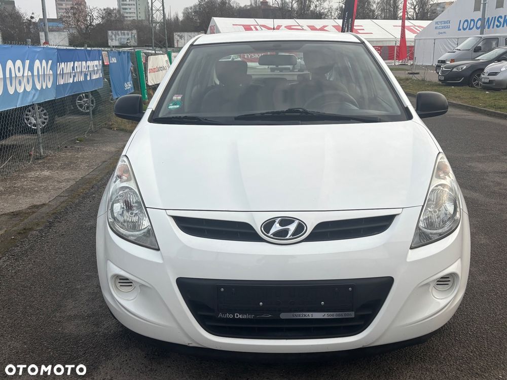 Hyundai i20 1.2 FIFA WM Edition - 5