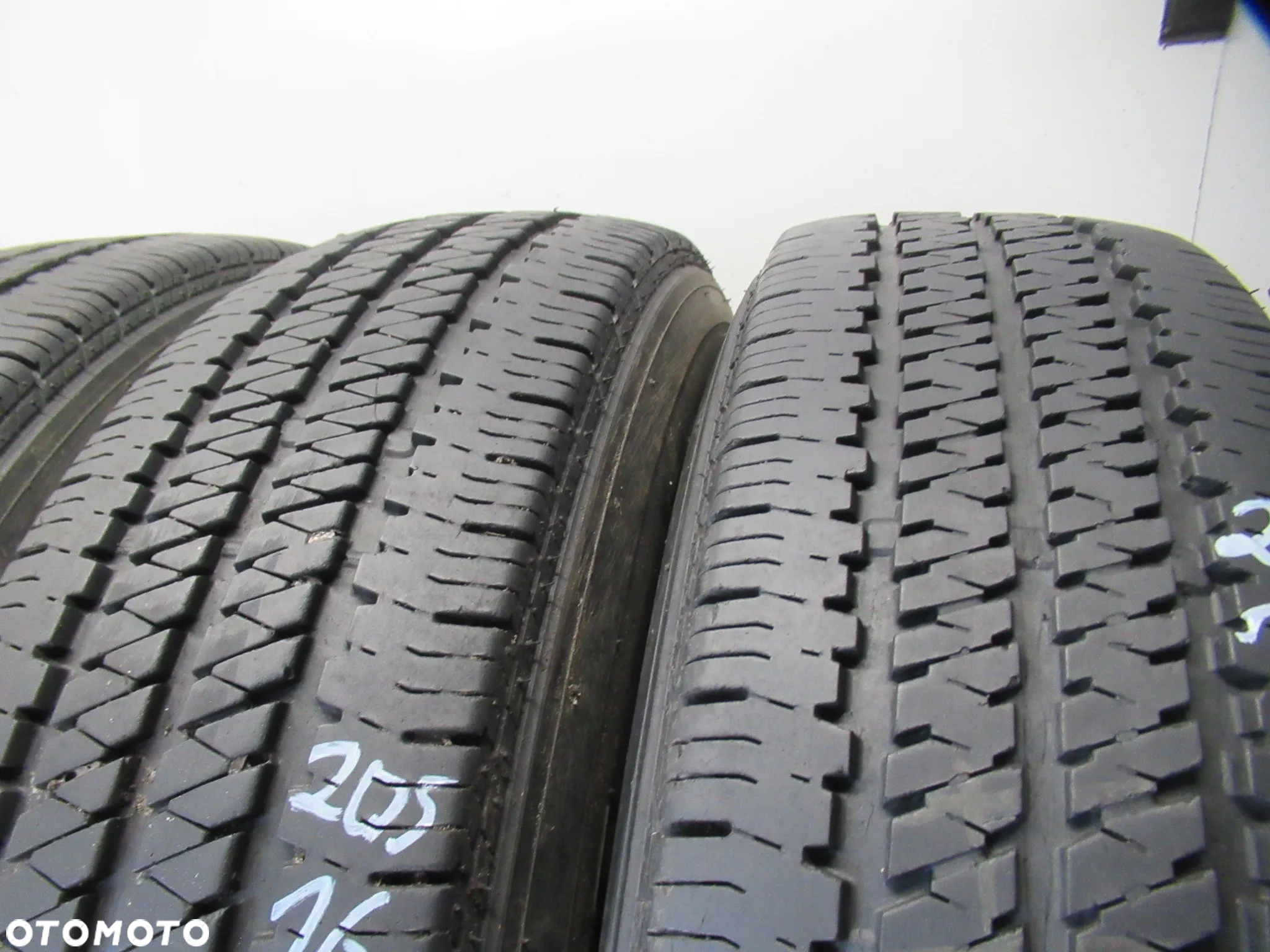 4 Bridgestone Dualer H/T 684 205/16c 8PR 110/108T - 2