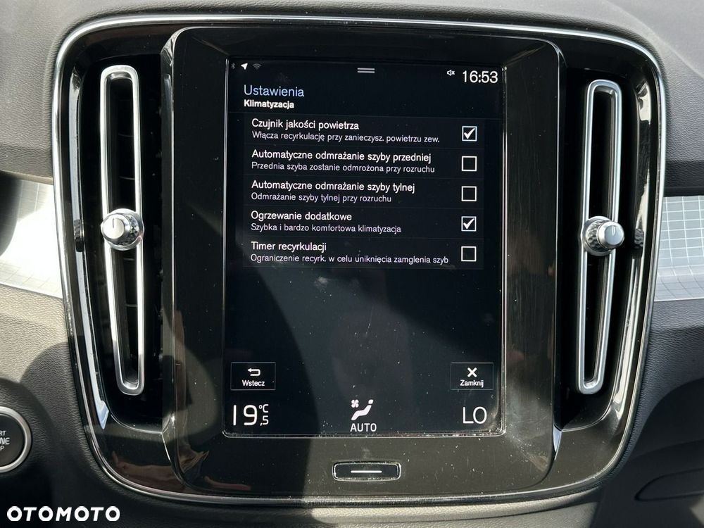 Volvo XC 40 - 35